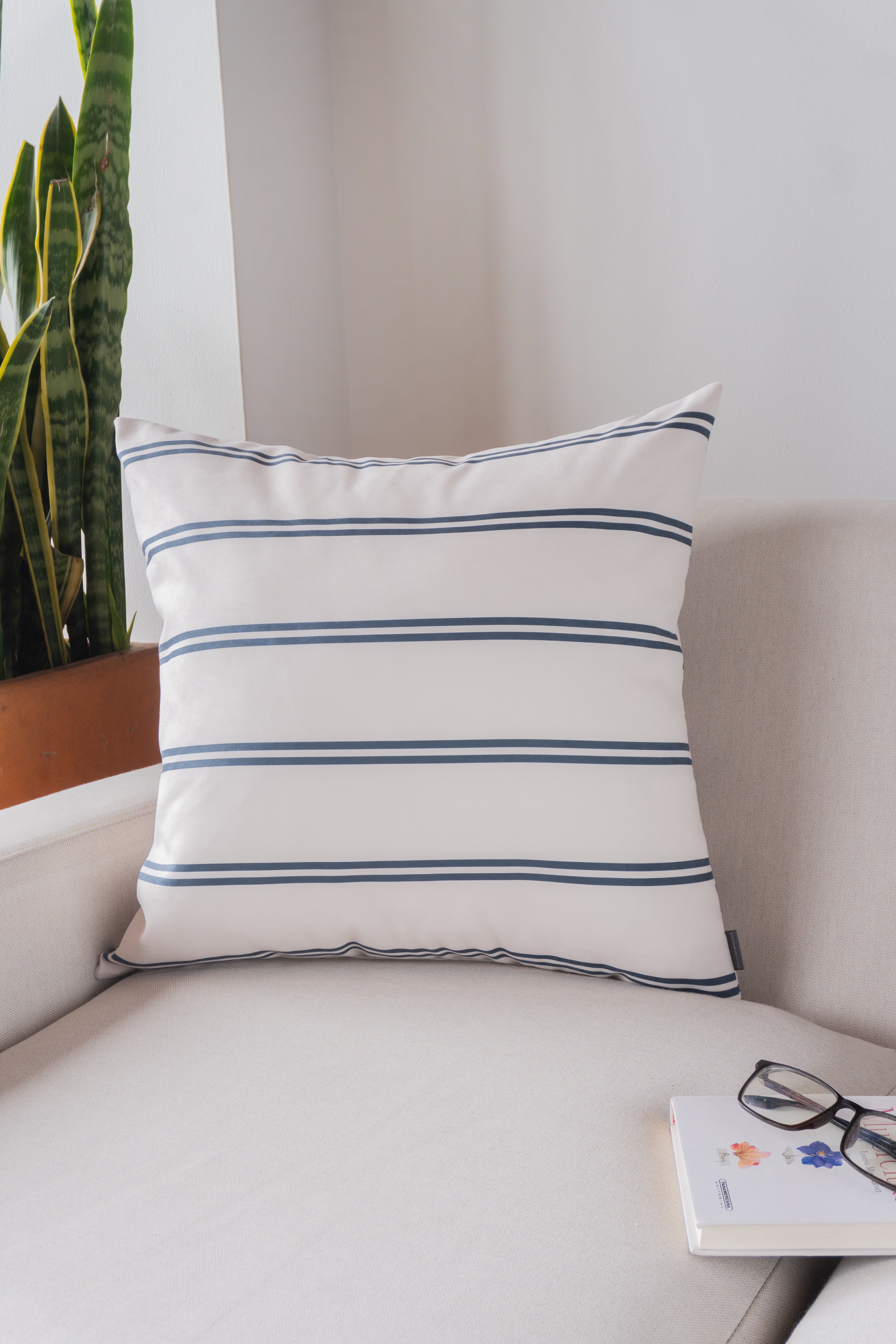 Forro Cojin Boud Navy 50x50