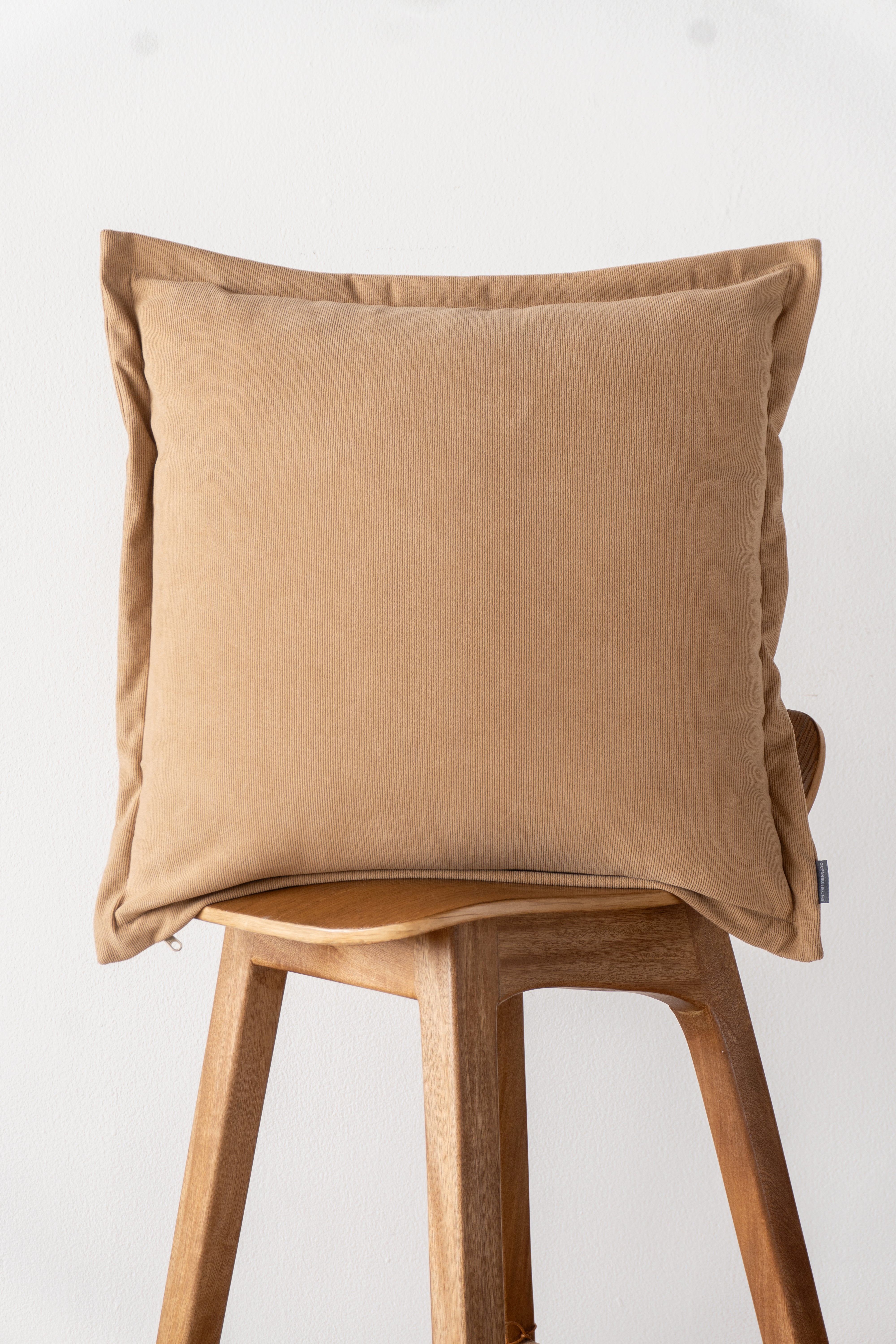 Forro Cojin Egeo Taupe