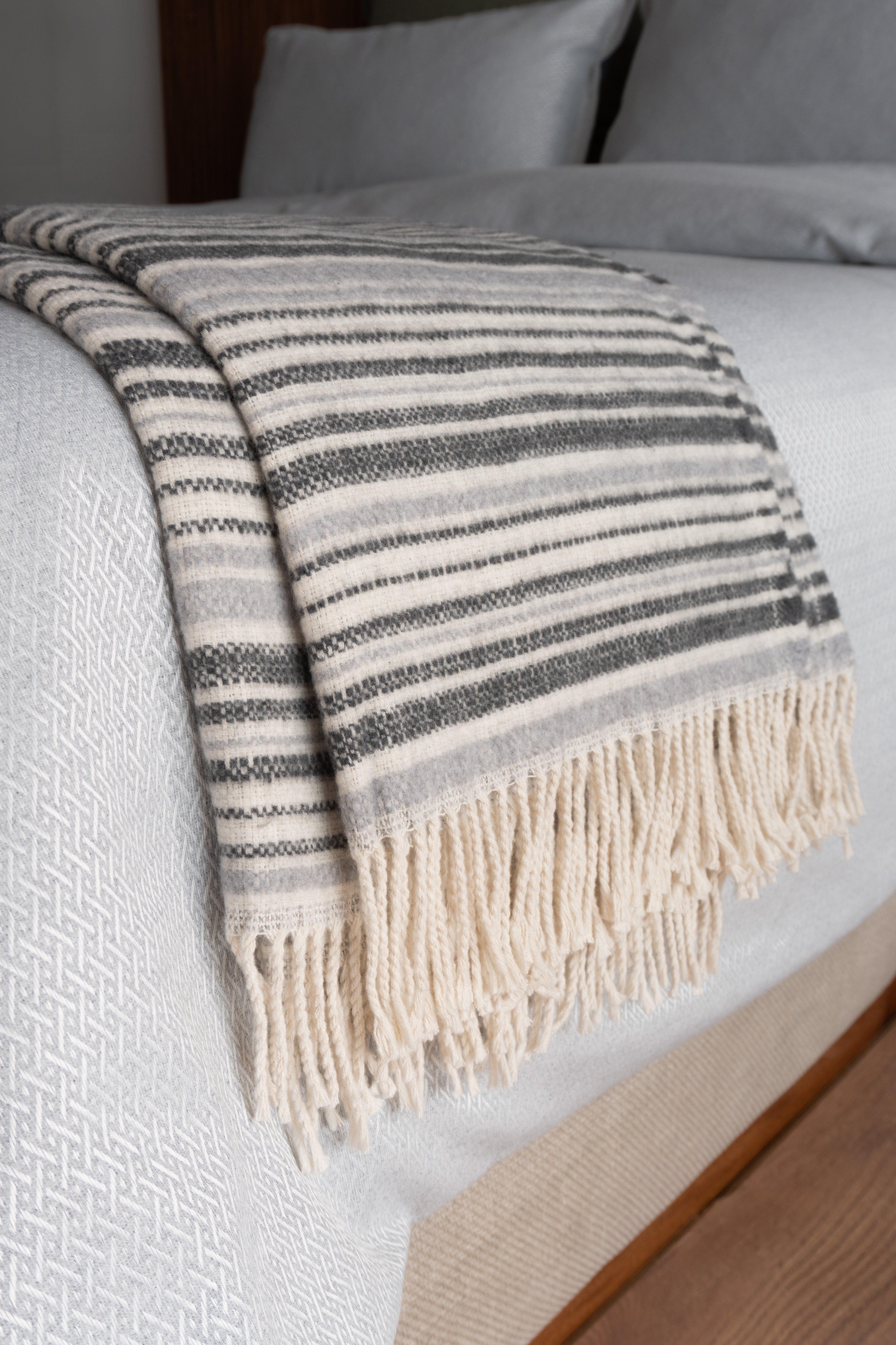 Throw Turin Gris