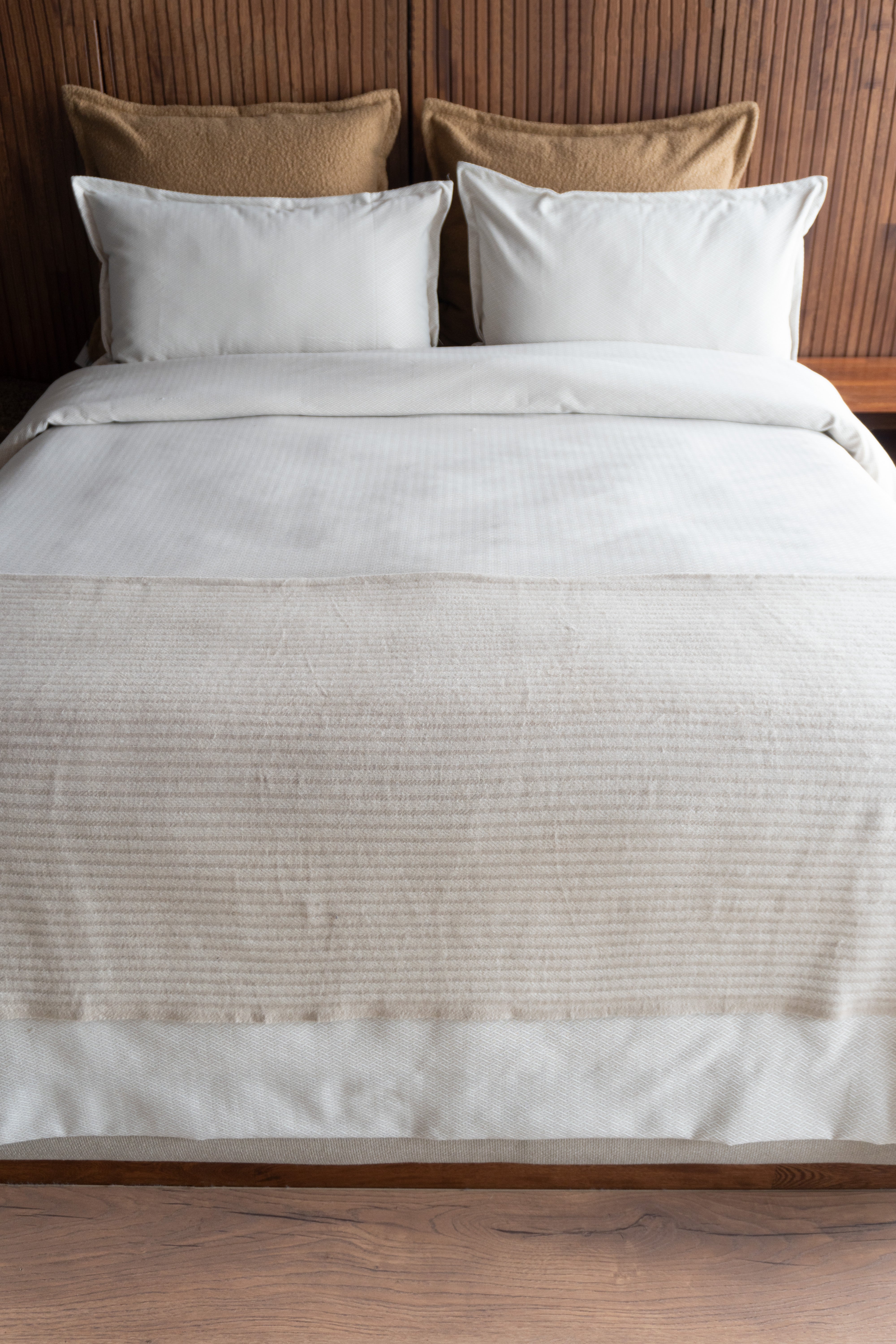 Throw Sicilia Taupe