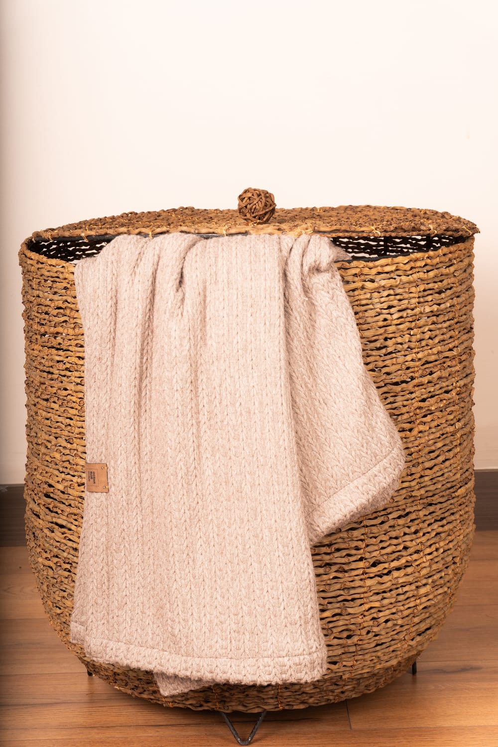 Throw Angora Mocca