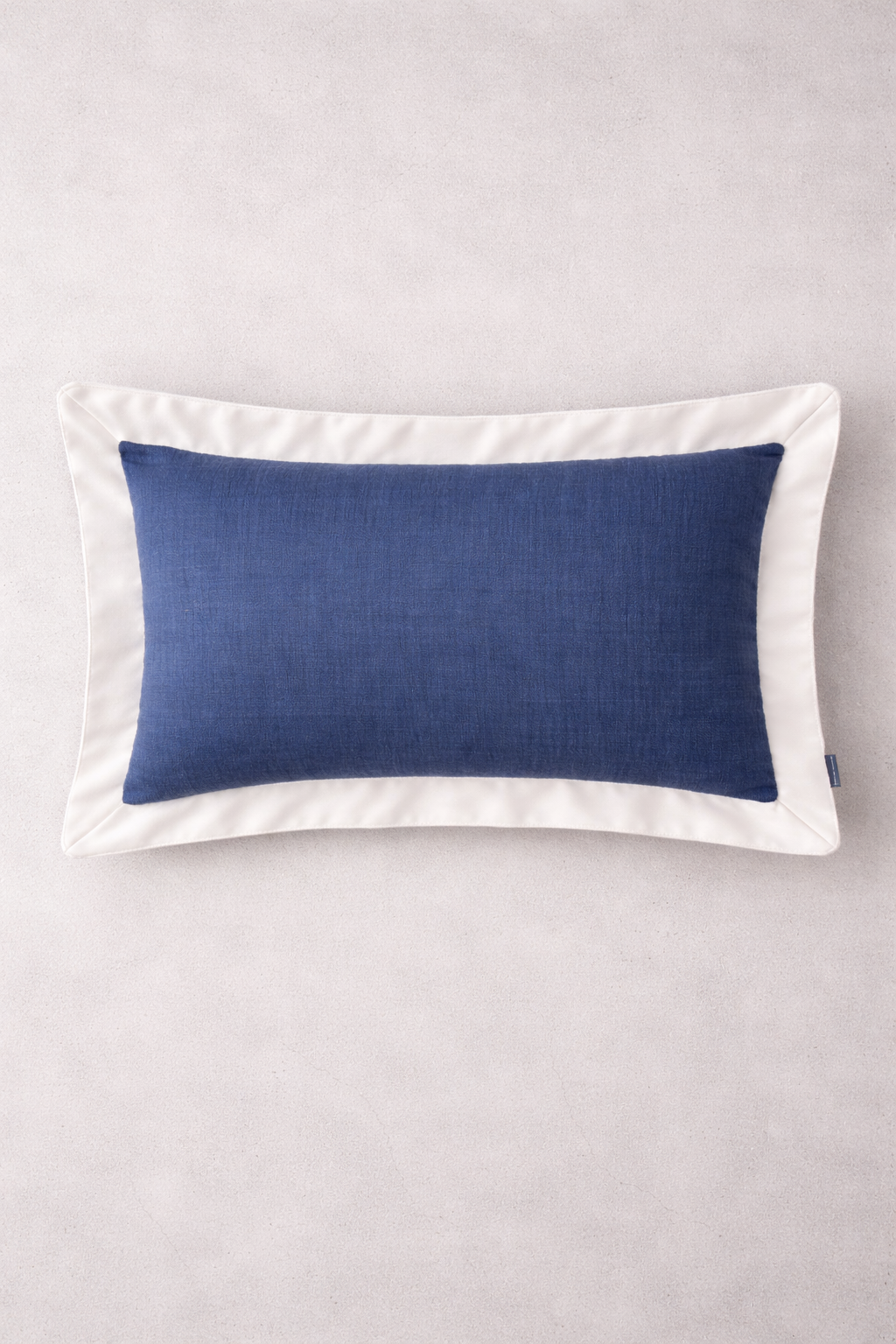 Forro Cojin Melbourne Navy Riñonero