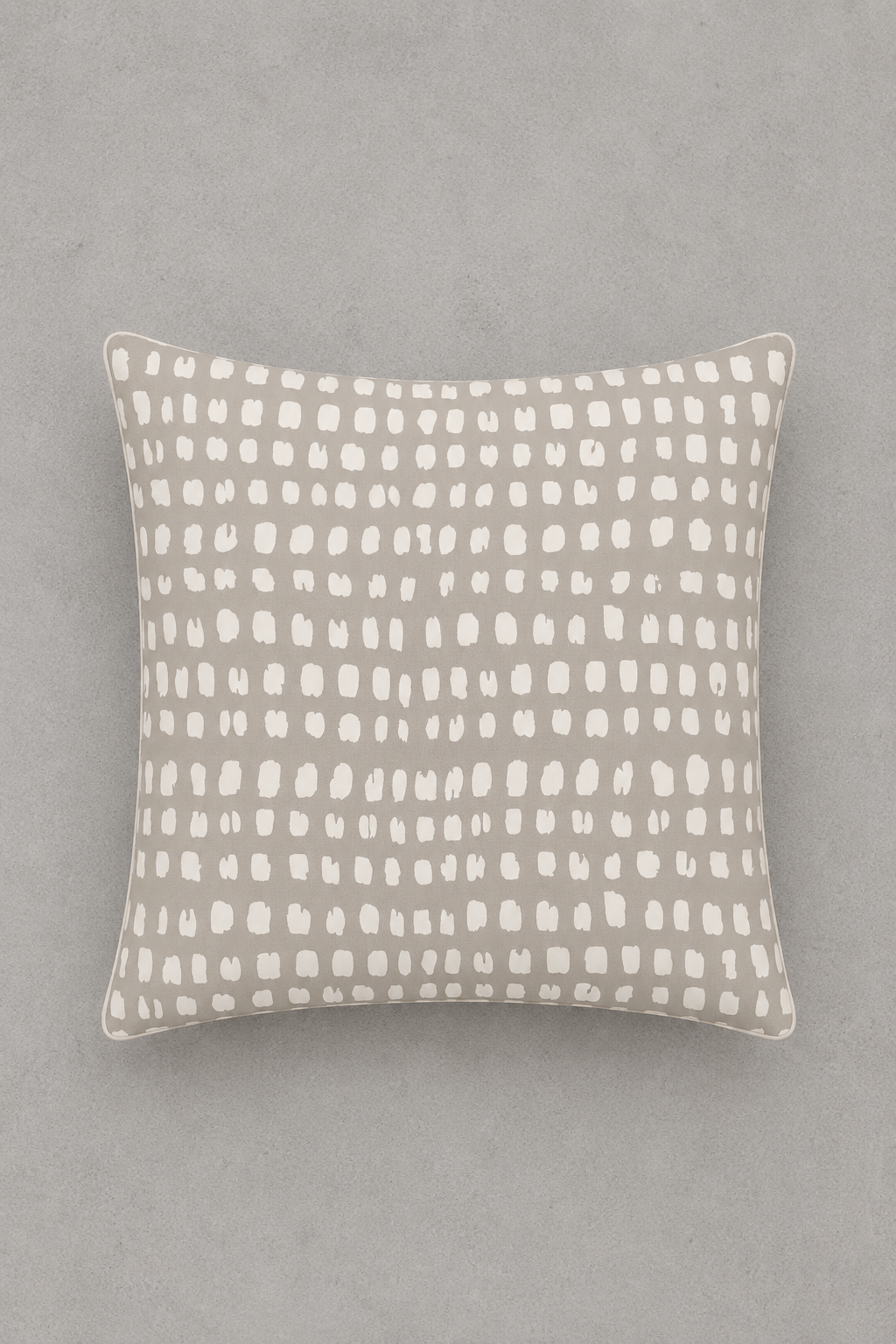 Forro Cojin Nogal Beige 50x50