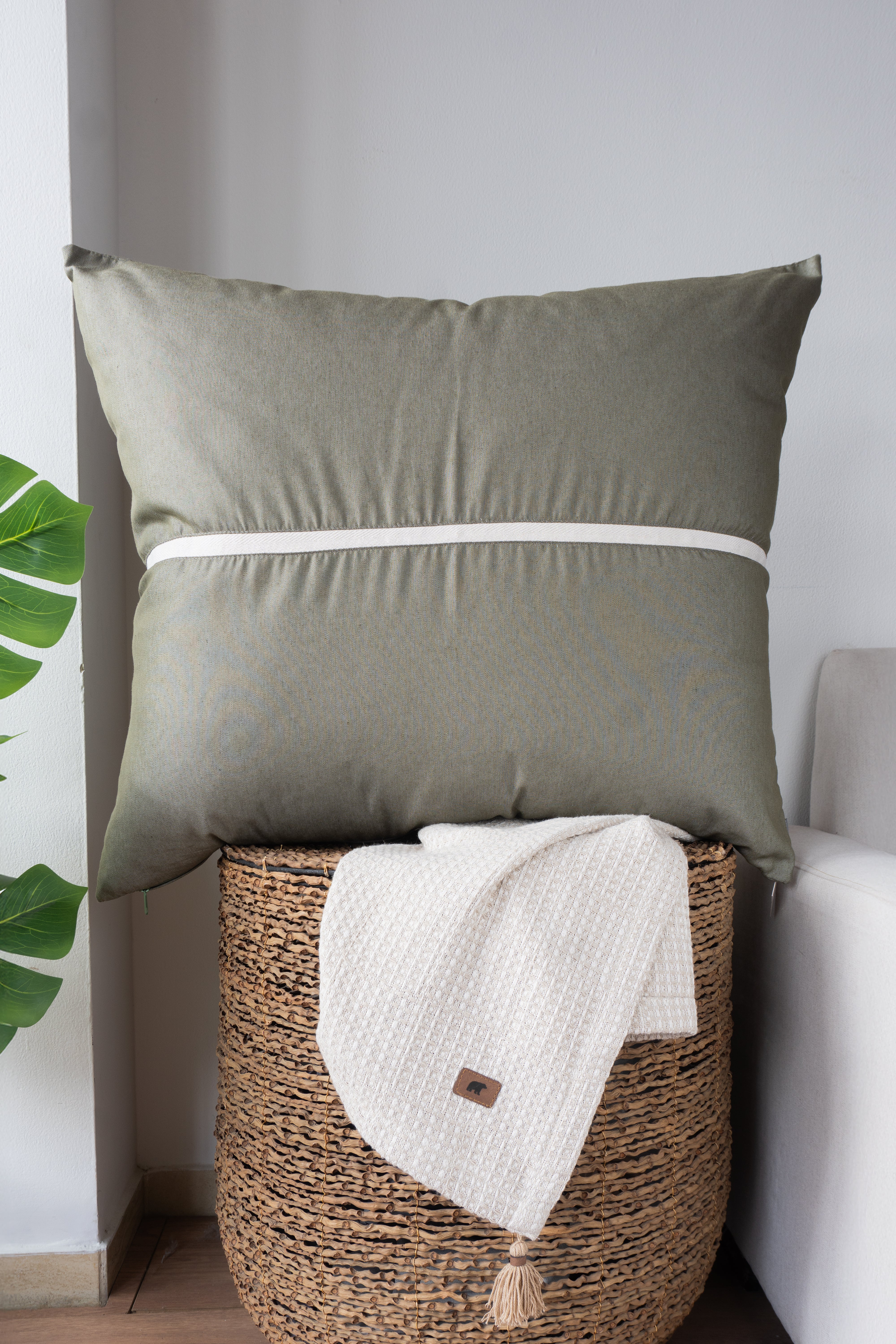 Forro Cojin Lucerne Verde Euro