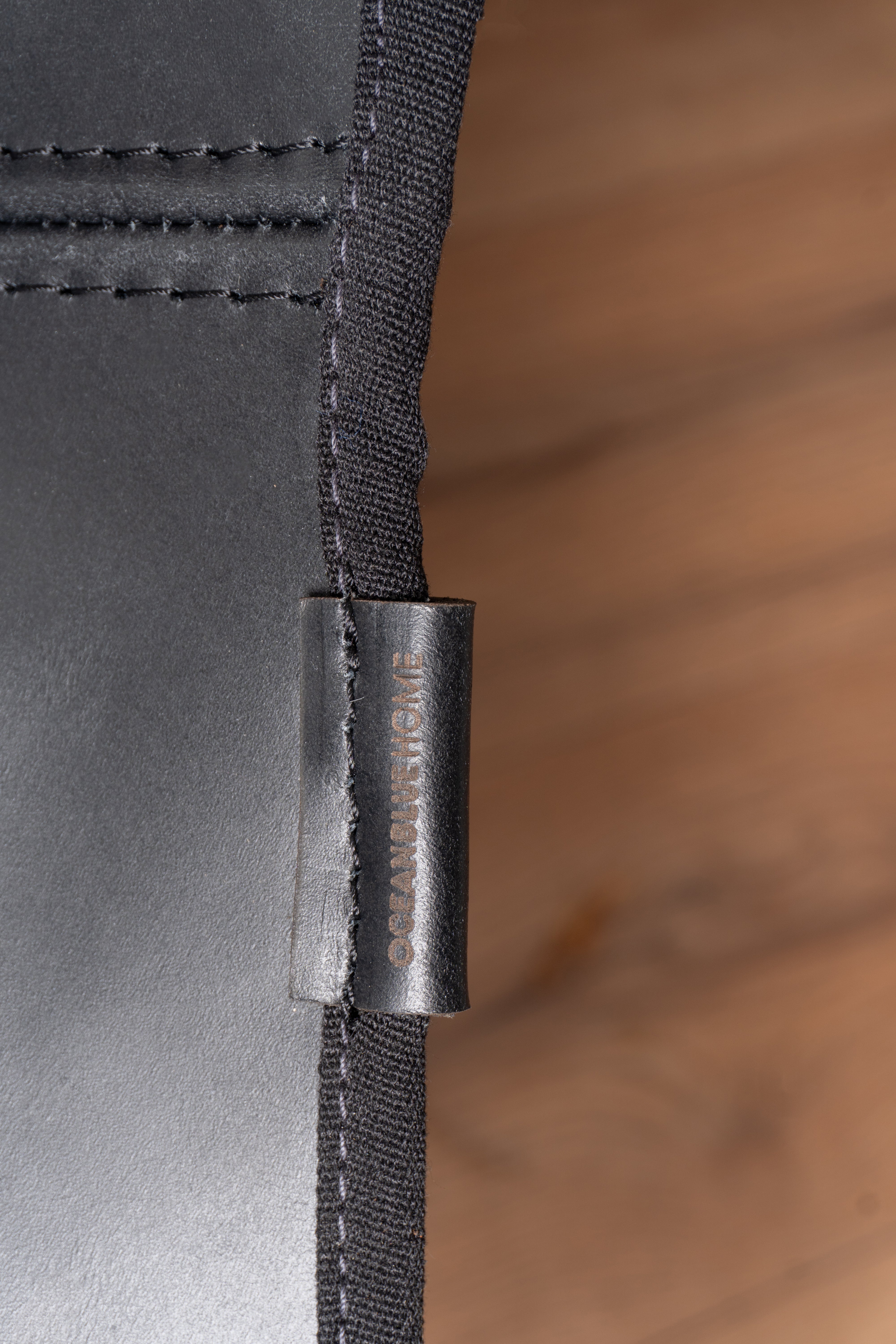 Descansa Pies Palermo Cuero Negro