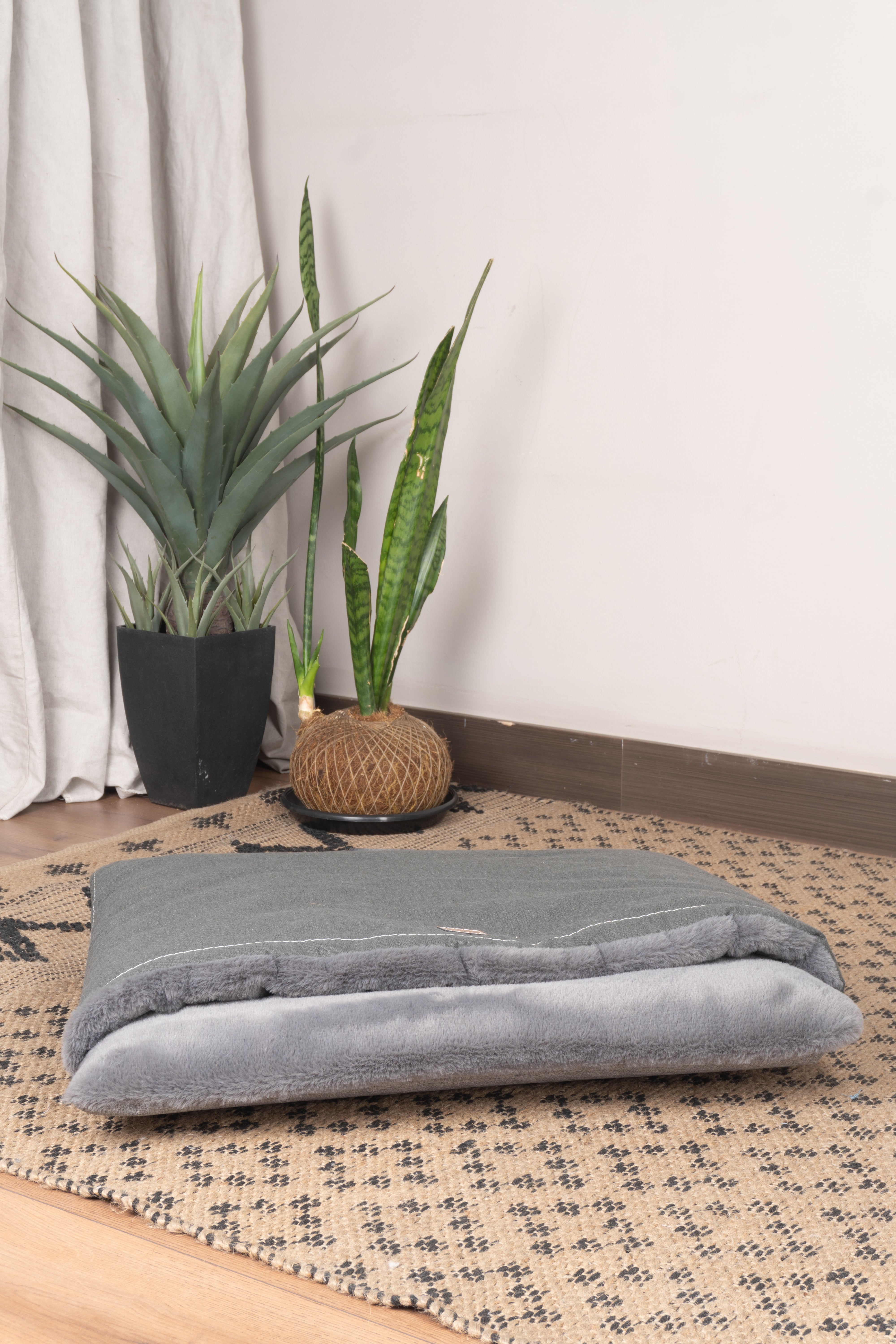 Cama Sobre Cairo Gris