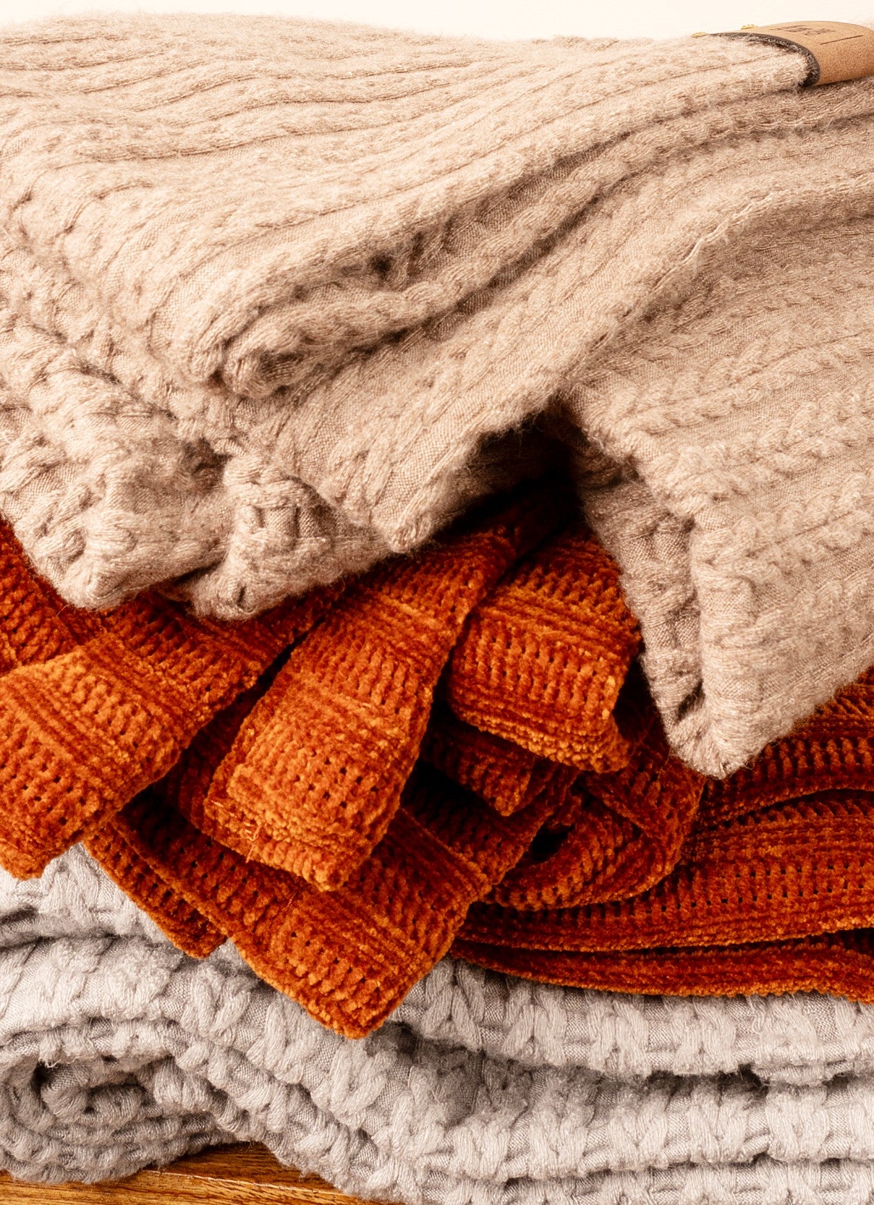 Throw Angora Gris