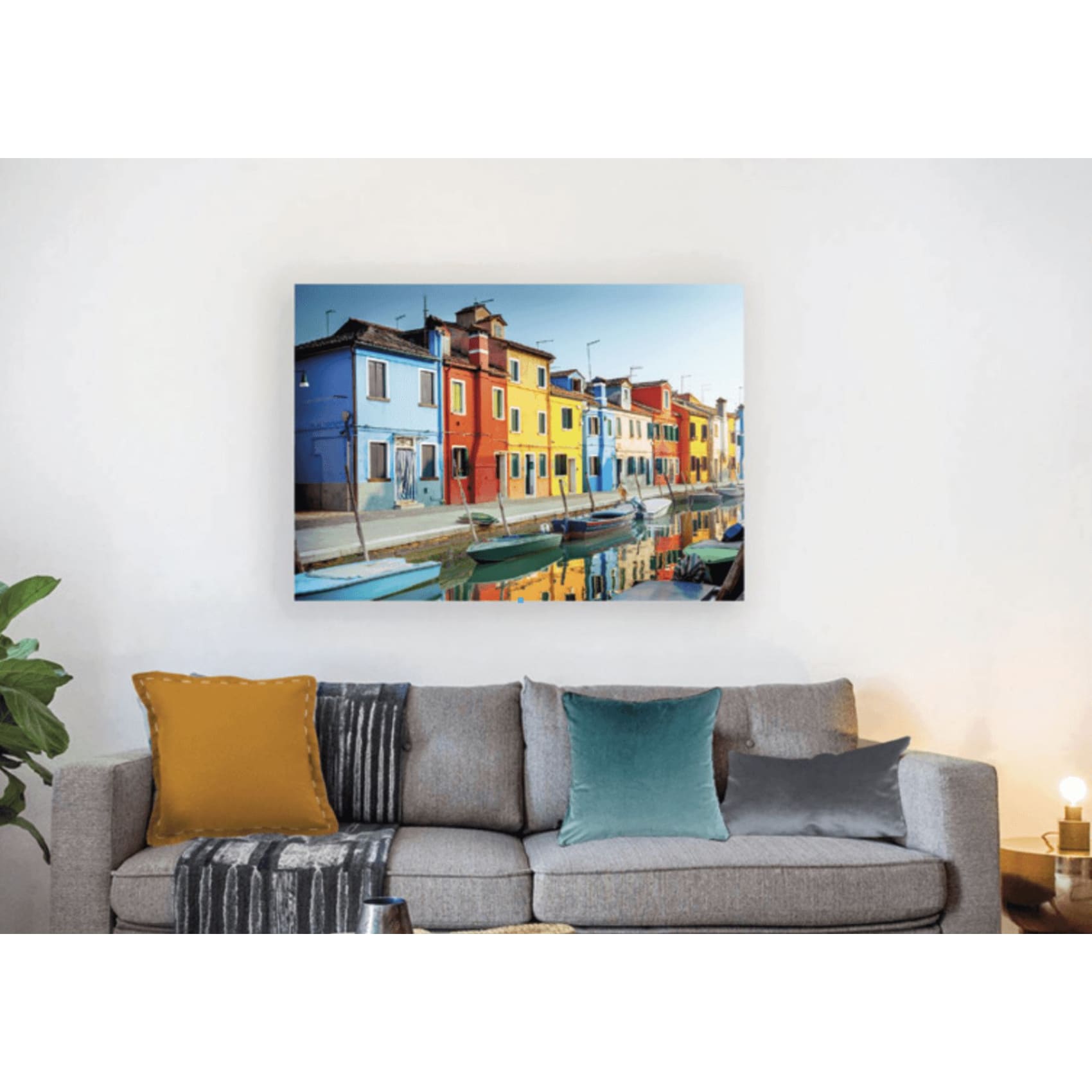 Vibrant Cuadro Colors wall art featuring sharp, vivid details on premium canvas, perfect for stylish home decor.