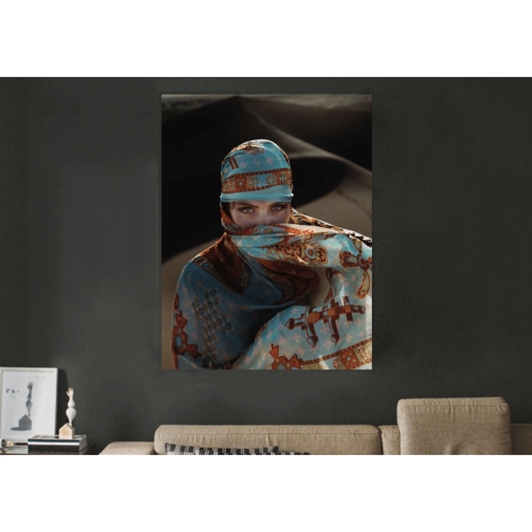 Vibrant Cuadro Qatar wall art featuring sharp, colorful digital prints on premium canvas, perfect for stylish home decor.