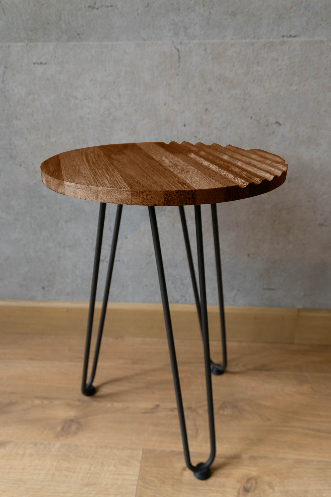 Mesa Auxiliar Estocolmo - DIAMETRO 40CM - ALTURA 53 CM -