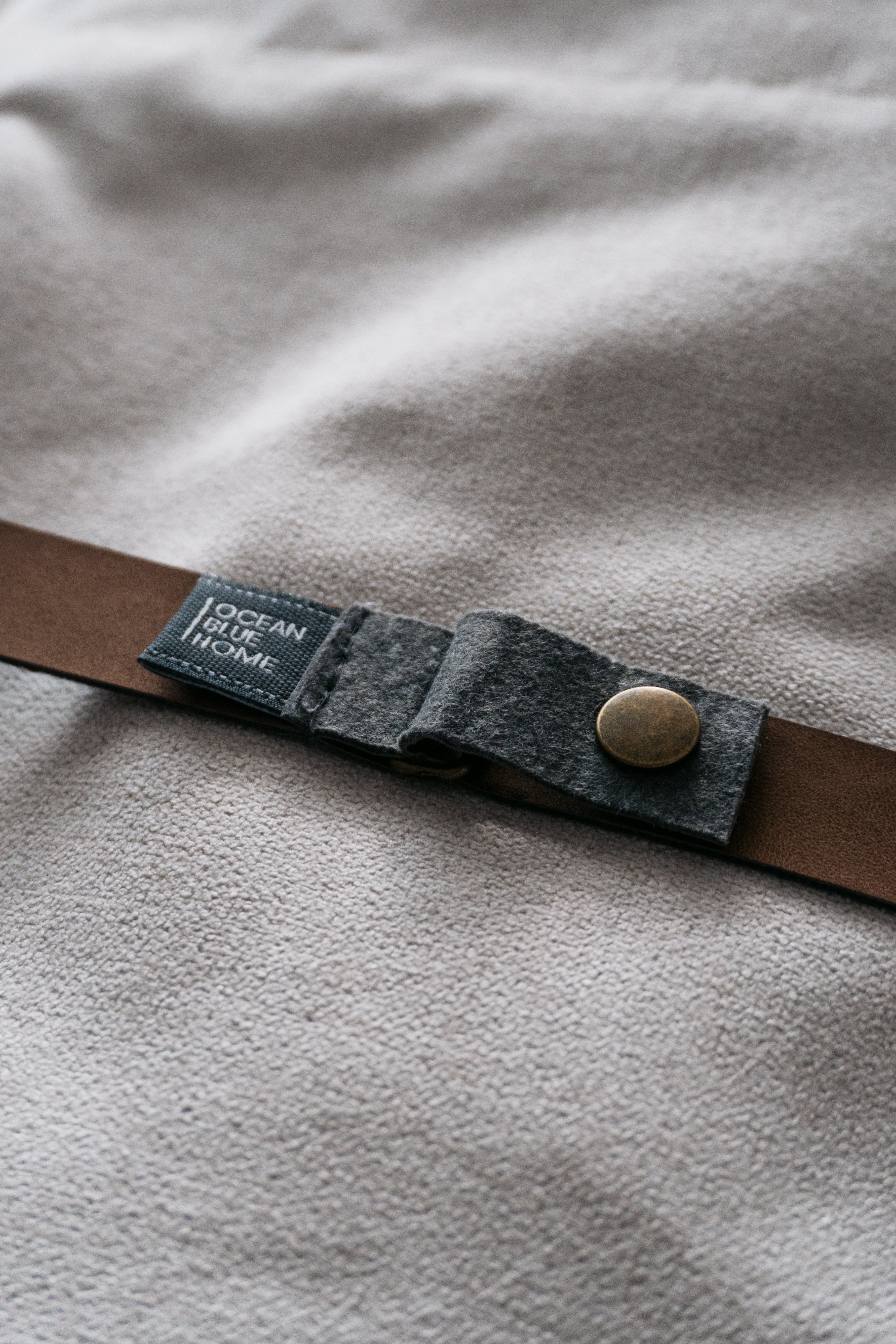 Pie de Cama Dalia Beige