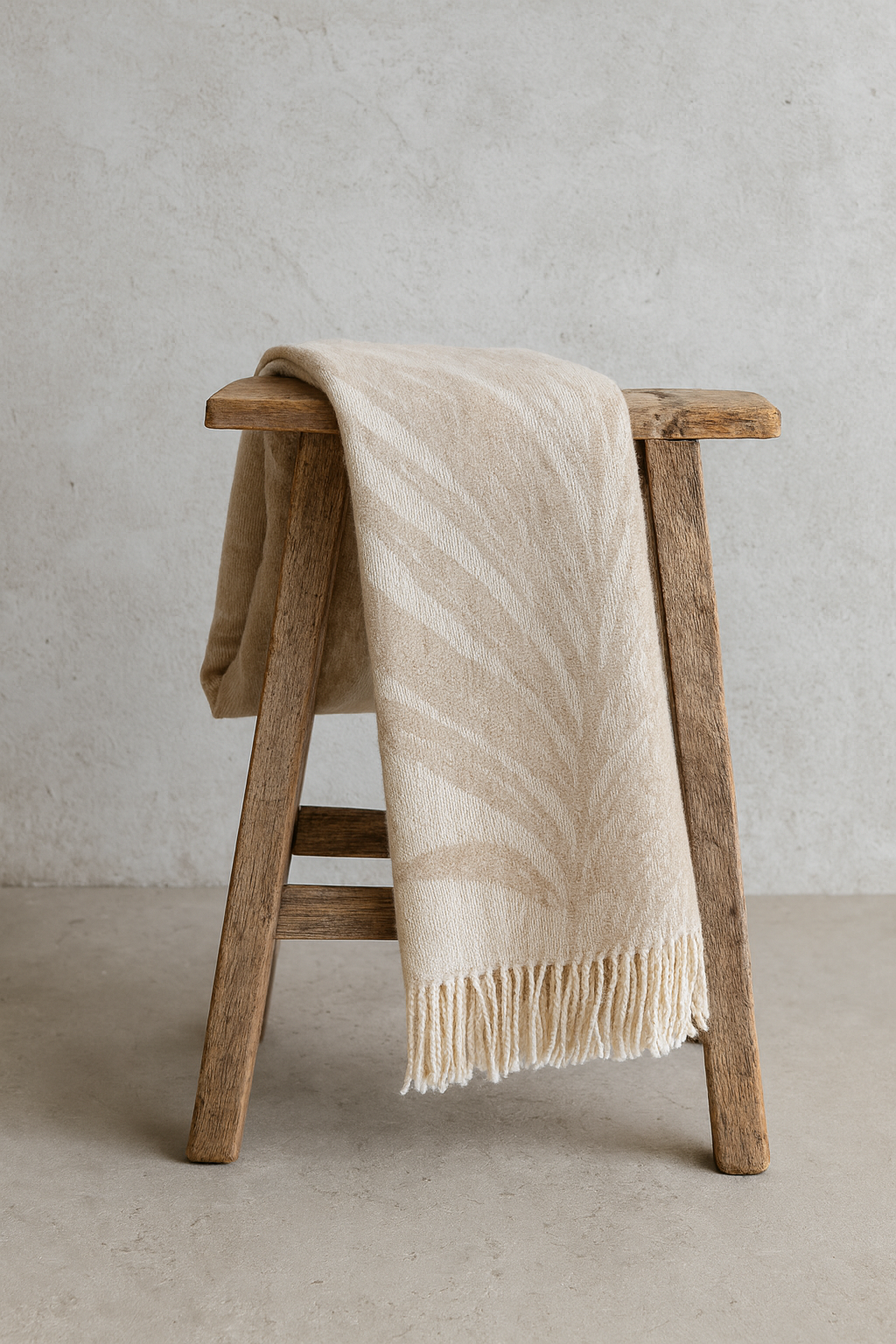 Throw Parma Taupe