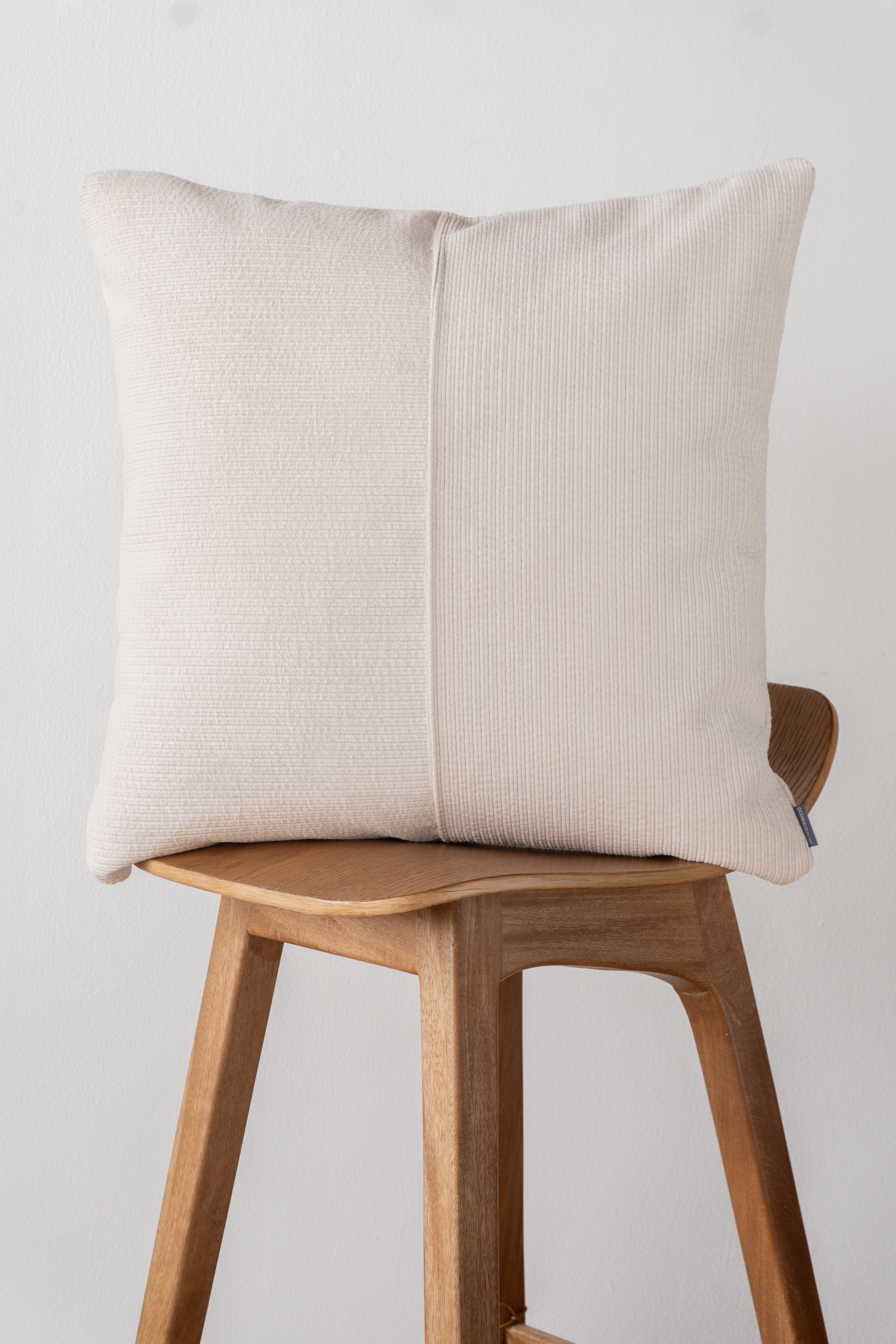 Forro Cojin Cannes Crudo