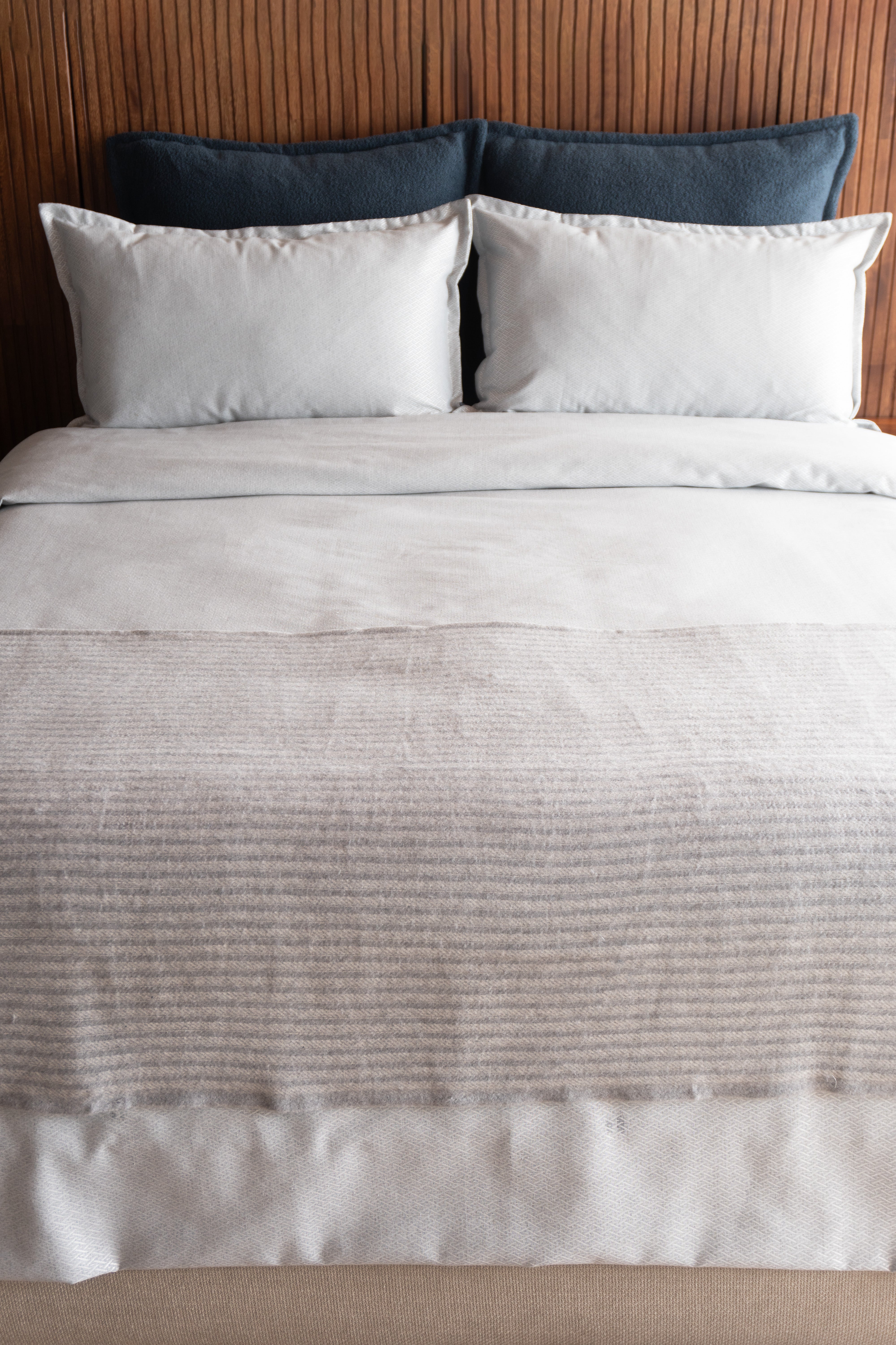 Throw Sicilia Gris