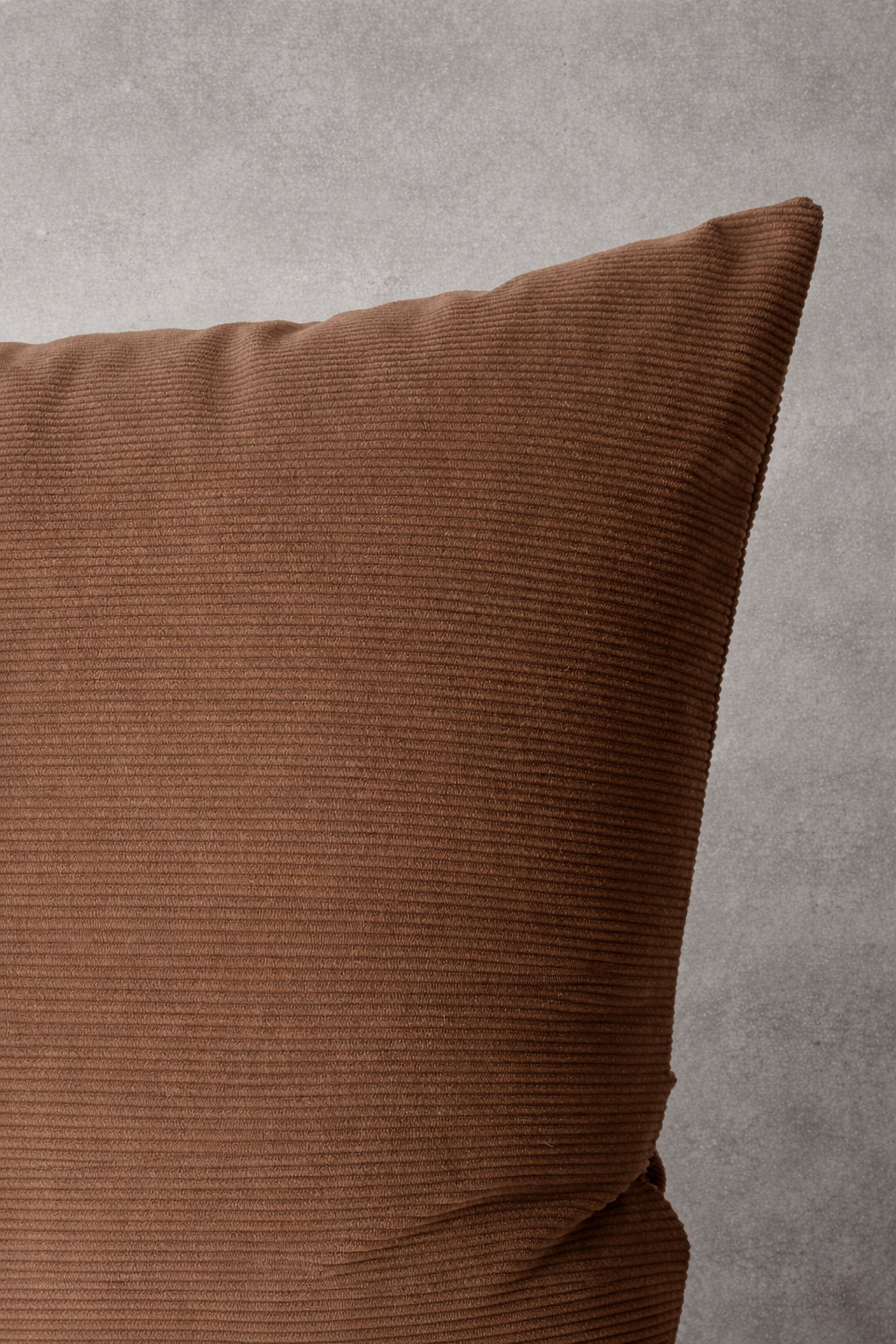 Forro Cojin Tabi Marrón Euro