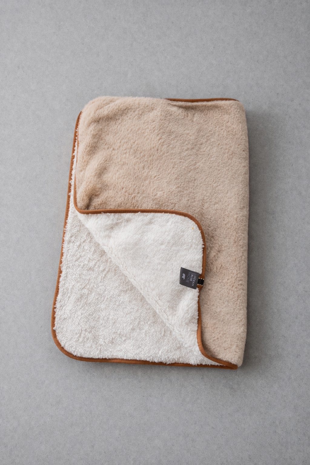 Cobija Pets Patagonia Taupe