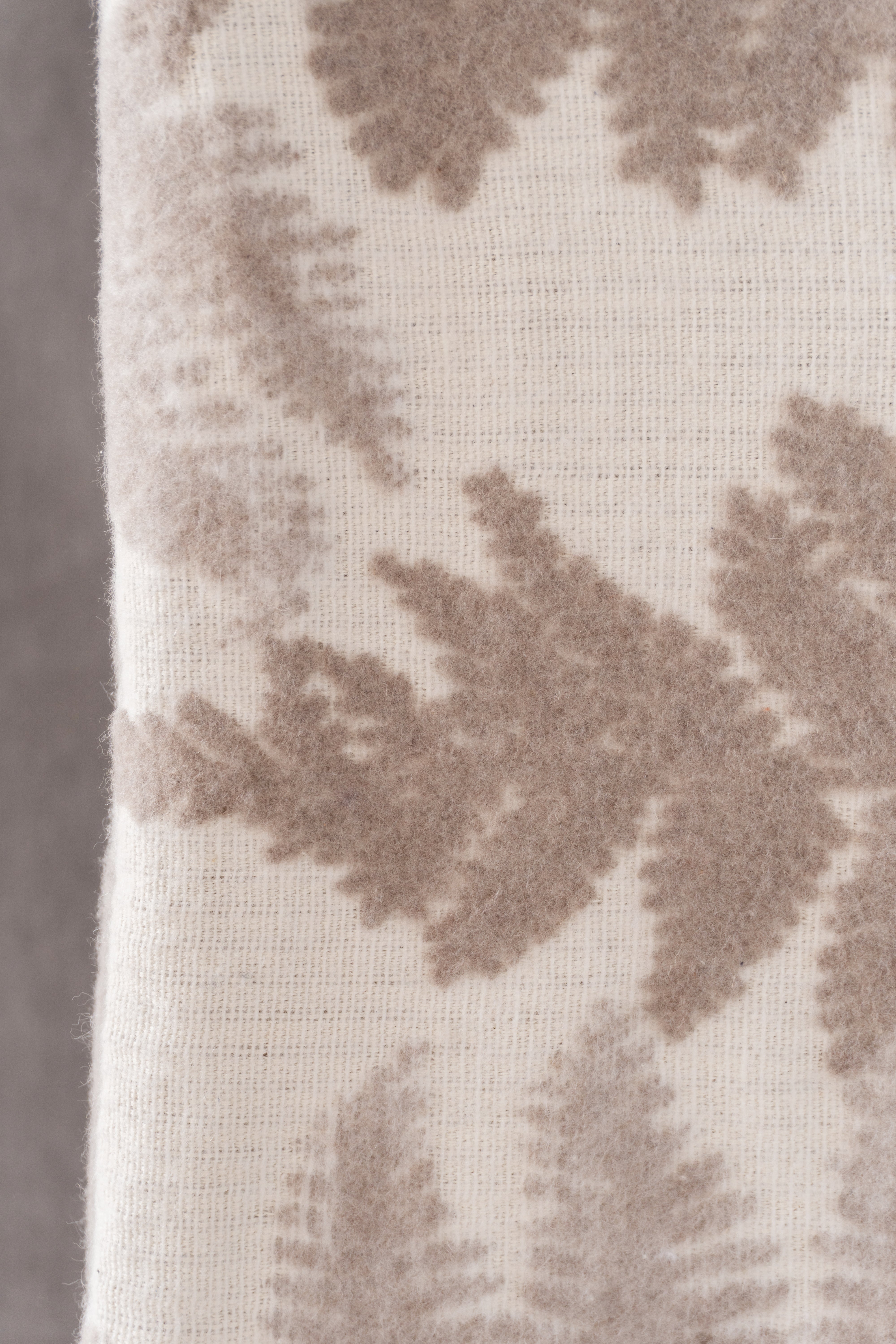 Throw Evora Taupe
