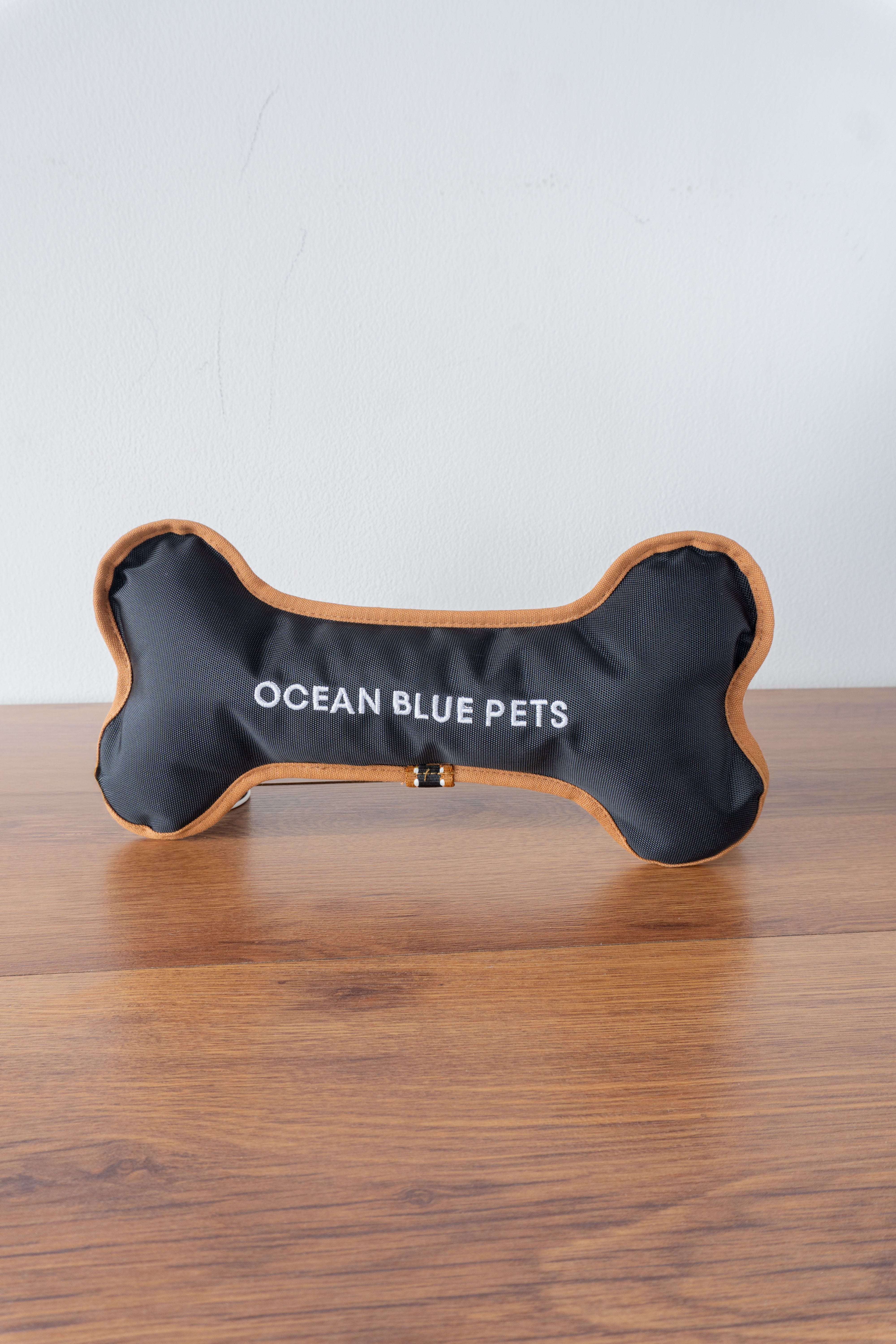 Hueso Pets Patagonia Humo